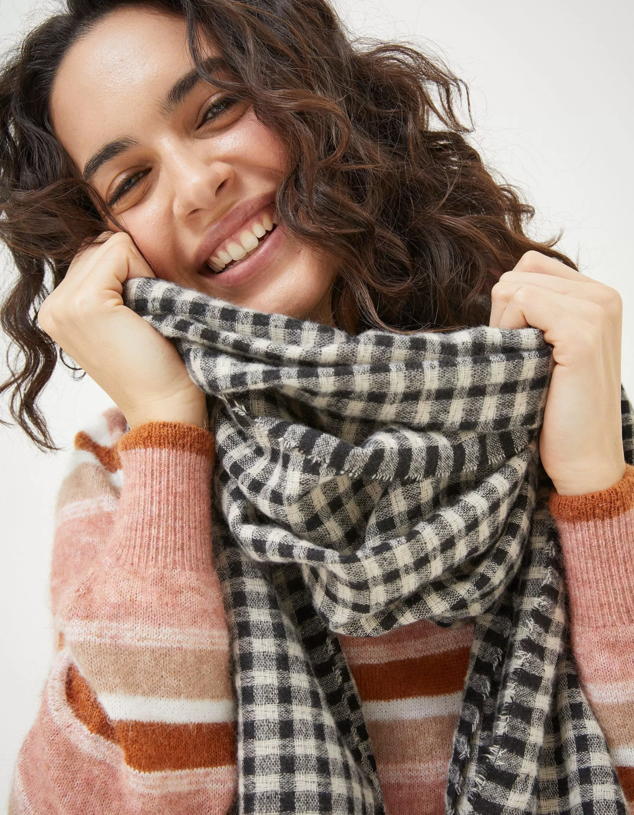 Discount FatFace Gingham Check Scarf Black