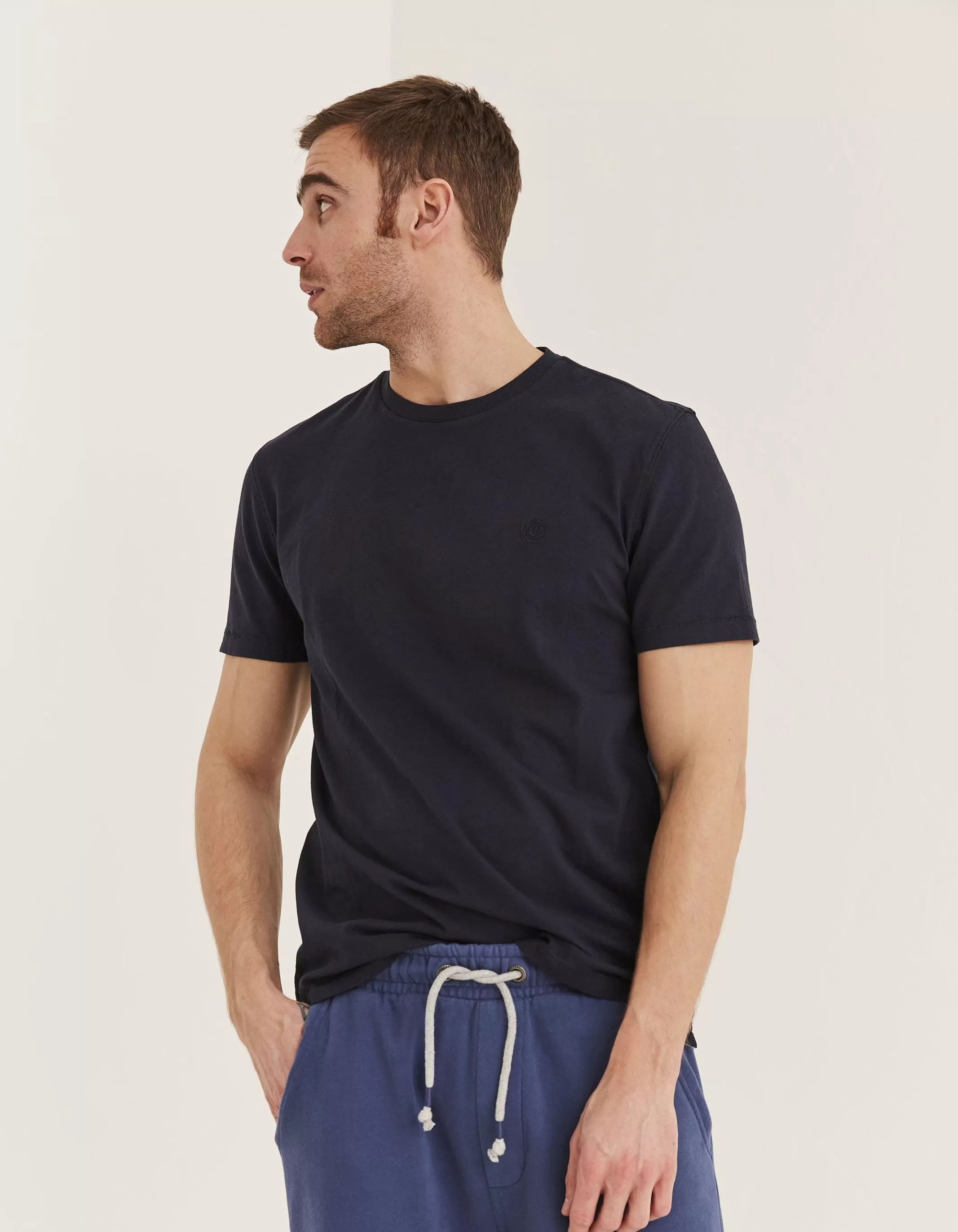 Hot FatFace Lulworth Crew Neck T-Shirt Navy