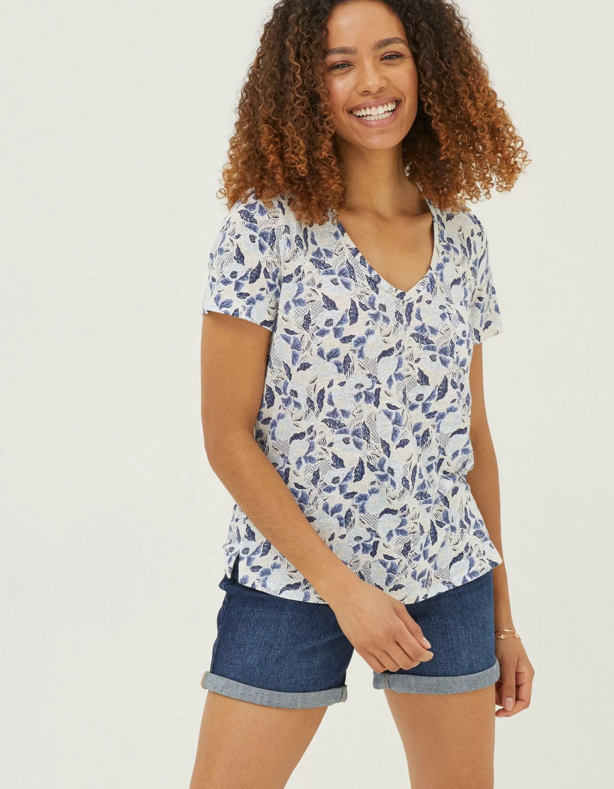 Hot FatFace Maggie Flower Linen T-Shirt Ivory