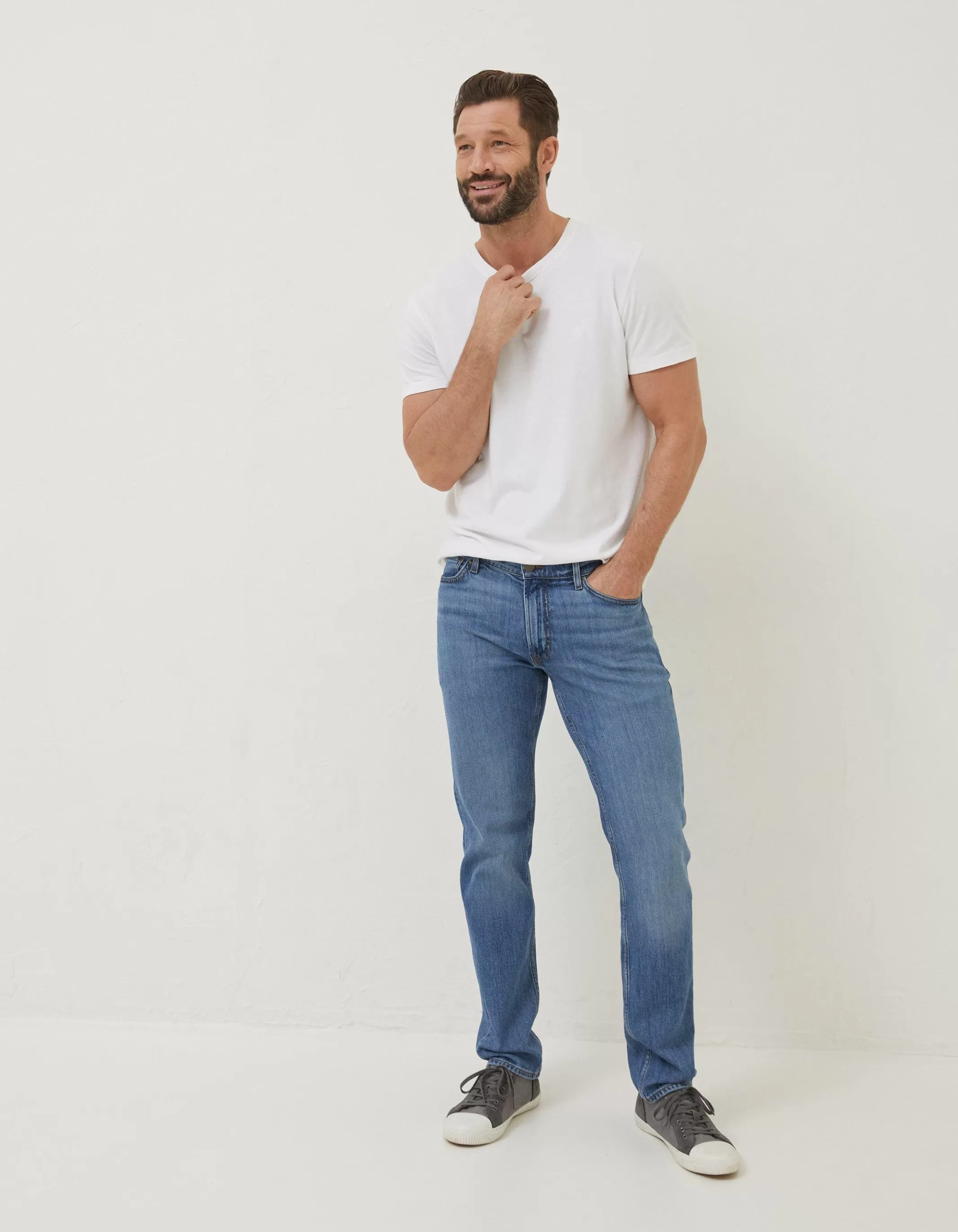 Discount FatFace Slim Authentic Wash Jeans Denim