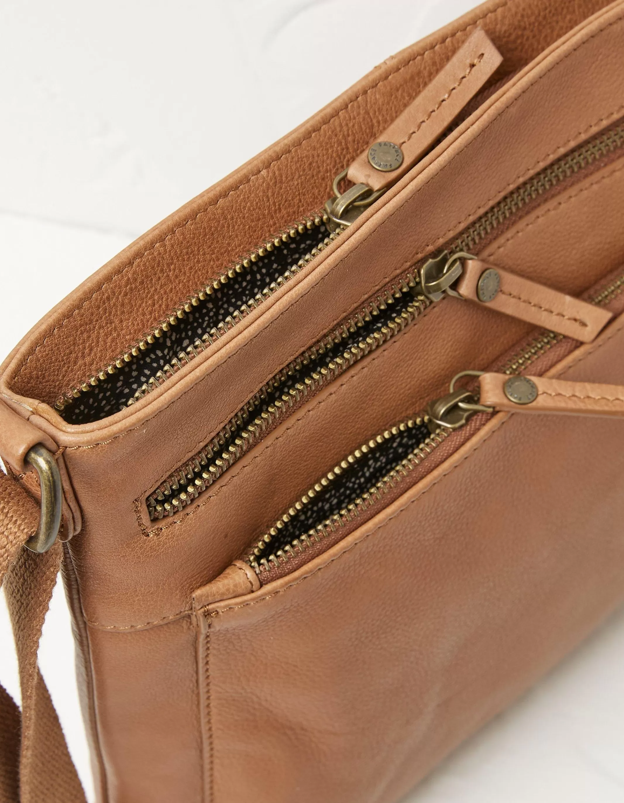 Outlet FatFace The Allie Crossbody Bag Tan